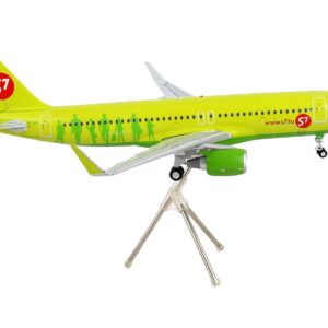 Airbus A320 Commercial Aircraft “S7 Airlines” Lime Green “Gemini 200” Series 1/200 Diecast Model Airplane by GeminiJets