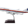 Boeing 747-400 Commercial Aircraft with Flaps Down “United Airlines – Saul Bass Livery” (N175UA) White with Stripes “Gemini 200” Series 1/200 Diecast Model Airplane by GeminiJets