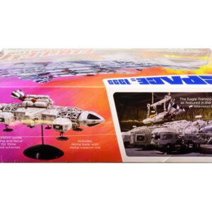 Skill 2 Eagle 4 Transporter “Space: 1999” (1975-1977) TV Show Model Kit  1/72 Scale Model by MPC