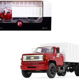 1970s Chevrolet C65 Grain Truck with Corn Load Red and White 1/34 Diecast Model by First Gear