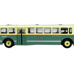 1952 CCF-Brill CD-44 Transit Bus CTA (Chicago Transit Authority) Chicago Surface Lines “Kimball-Peterson” “Vintage Bus & Motorcoach Collection” 1/87 (HO) Diecast Model by Iconic Replicas