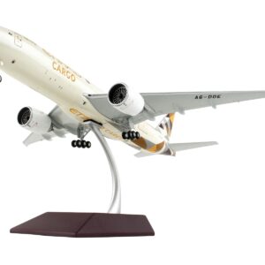 Boeing 777F Commercial Aircraft “Etihad Airways Cargo” Beige with Tail Graphics “Gemini 200 – Interactive” Series 1/200 Diecast Model Airplane by GeminiJets