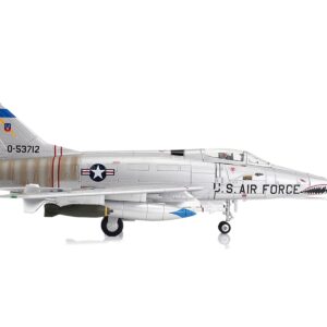 North American F-100D Super Sabre Fighter Aircraft “307th Tactical Fighter Squadron (TFS) Bien Hoa Air Base” (1965) United States Air Force “Air Power Series” 1/72 Diecast Model by Hobby Master