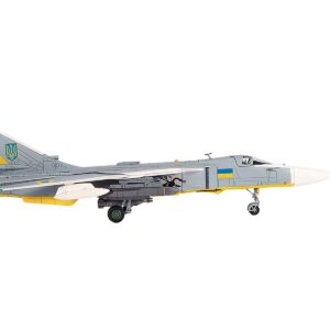 Sukhoi Su-24M Fencer-D Bomber Aircraft “Ukraine War” (2023) Ukrainian Air Force 1/72 Diecast Model by JC Wings