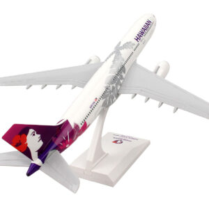 Airbus A330-200 Commercial Aircraft “Hawaiian Airlines” (N361HA) White with Purple Tail (Snap-Fit) 1/200 Plastic Model by Skymarks