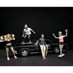 Skateboarders Figurines 4 piece Set for 1/18 Scale Models by American Diorama