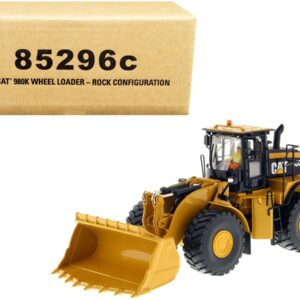 CAT Caterpillar 980K Wheel Loader Rock Configuration with Operator “Core Classics Series” 1/50 Diecast Model by Diecast Masters