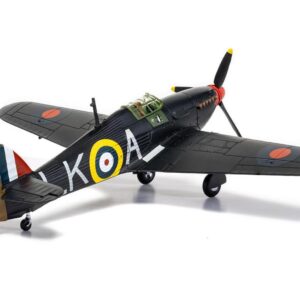 Hawker Hurricane Mk.I Fighter Aircraft “Sqn Ldr. Ian Richard ‘Widge’ Gleed No.87 Sqn Colerne” (1941) British Royal Air Force “The Aviation Archive” Series 1/72 Diecast Model by Corgi