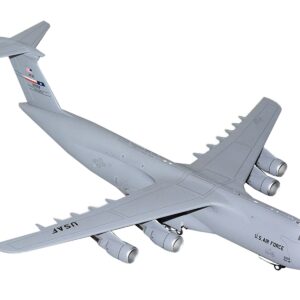 Lockheed C-5M Super Galaxy Aircraft “Lackland Air Force Base Texas” United States Air Force “Gemini 200” Series 1/200 Diecast Model Airplane by GeminiJets