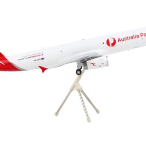 Airbus A321P2F Commercial Aircraft “Qantas Freight – Australia Post” White with Red Tail “Gemini 200” Series 1/200 Diecast Model Airplane by GeminiJets