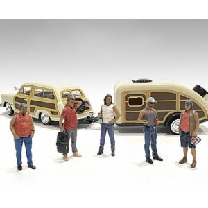 “Campers” Series 5 piece Figure Set for 1/24 Scale Models by American Diorama