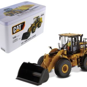 CAT Caterpillar 950M Wheel Loader with Operator “High Line Series” 1/50 Diecast Model by Diecast Masters