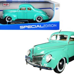 1939 Ford Deluxe Light Green 1/18 Diecast Model Car by Maisto