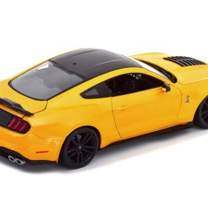 2020 Ford Mustang Shelby GT500 Yellow with Black Top “Special Edition” 1/18 Diecast Model Car by Maisto