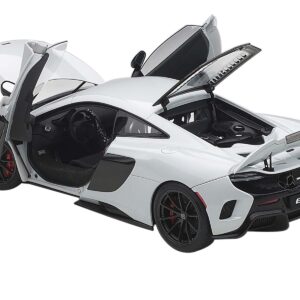 Mclaren 675LT Silica White 1/18 Model Car by Autoart