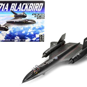 Level 5 Model Kit Lockheed SR-71A Blackbird Stealth Aircraft “The World’s Fastest Stealth Jet” 1/48 Scale Model by Revell