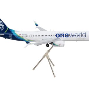 Boeing 737-900ER Commercial Aircraft with Flaps Down “Alaska Airlines – One World” White with Blue Tail “Gemini 200” Series 1/200 Diecast Model Airplane by GeminiJets