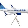 Boeing 737-700 Commercial Aircraft with Flaps Down “United Airlines” White with Blue Tail “Gemini 200” Series 1/200 Diecast Model Airplane by GeminiJets